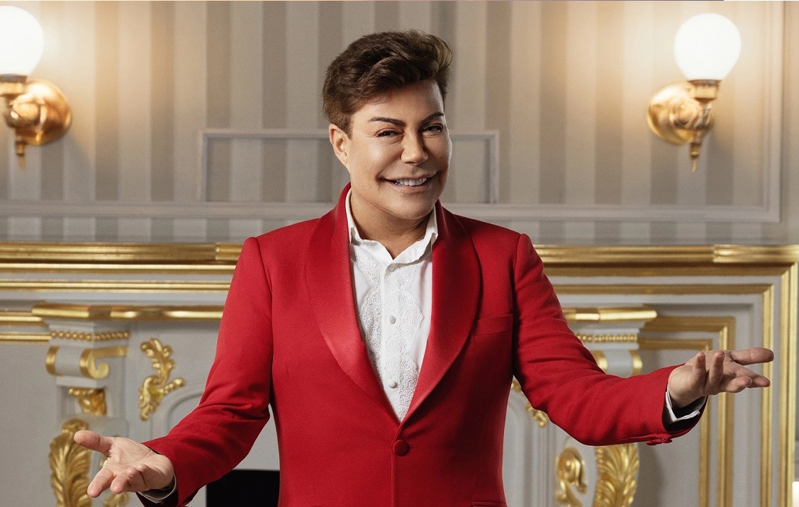 Şarkıcı Fatih Ürek bu sabah evinde kalp krizi geçirdi. Hastaneye