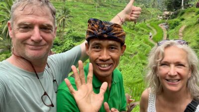 Seyahat etmeyi hayatının merkezine alan Egemen Mustafa Şener, turistik rotaların