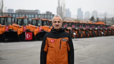 Ulaştırma ve Altyapı Bakanı Abdulkadir Uraloğlu, kış aylarında güvenli ulaşımın