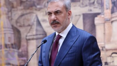 Dışişleri Bakanı Hakan Fidan'ın YÖK denkliği almadan yüksek lisans eğitimine