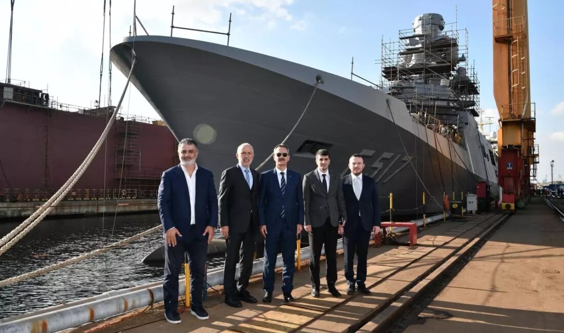 Savunma Sanayi Başkanı Haluk Görgün, Tuzla Tersaneleri'ndeki projelerdeki ilerlemeleri değerlendirerek