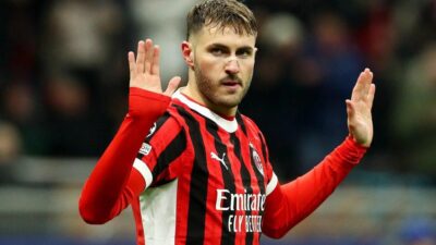 Süper Lig'de Trabzonspor'un 2, Fenerbahçe'nin ise 3 puan önünde liderlik