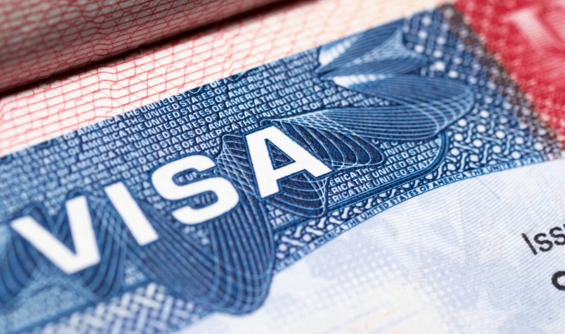 ABD yönetimi Ocaktan bu yana yaklaşık 85 bin vizeyi iptal