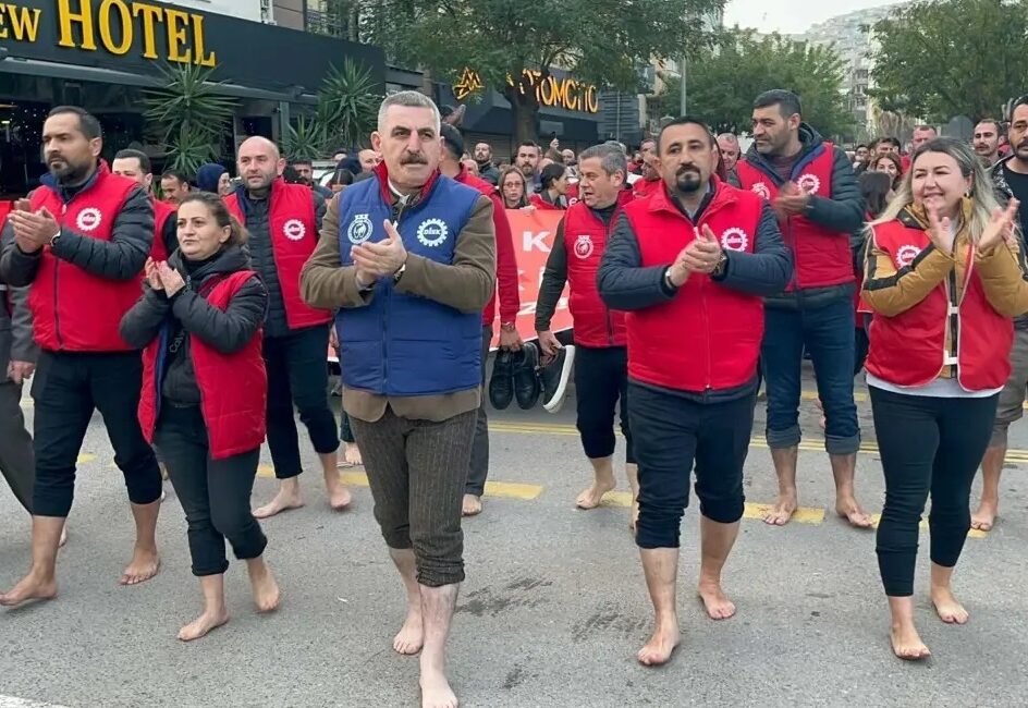 İzmir Büyükşehir Belediyesi iştiraklerindeki İZENERJİ, İZELMAN, İZFAŞ, EGEŞEHİR ve İZTEK'deki