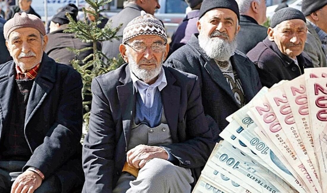 En düşük emekli maaşının yükseltilmesine ilişkin düzenlemeyi de içeren kanun