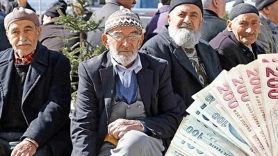 En düşük emekli maaşının yükseltilmesine ilişkin düzenlemeyi de içeren kanun