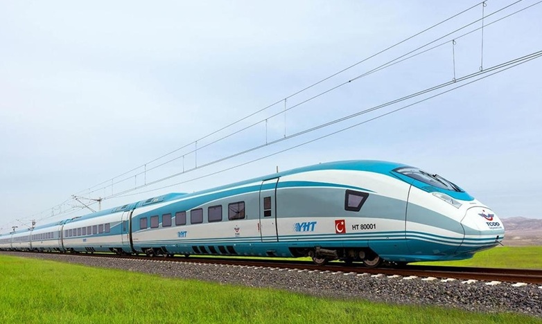 Türkiye'nin kuzeyine yapılan ilk hızlı trenle yolcu taşımacılığı projesi Samsun'da