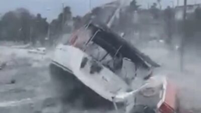 Günlerdir devlet kurumlarının uyardığı lodos sert vurdu. İstanbul başta olmak