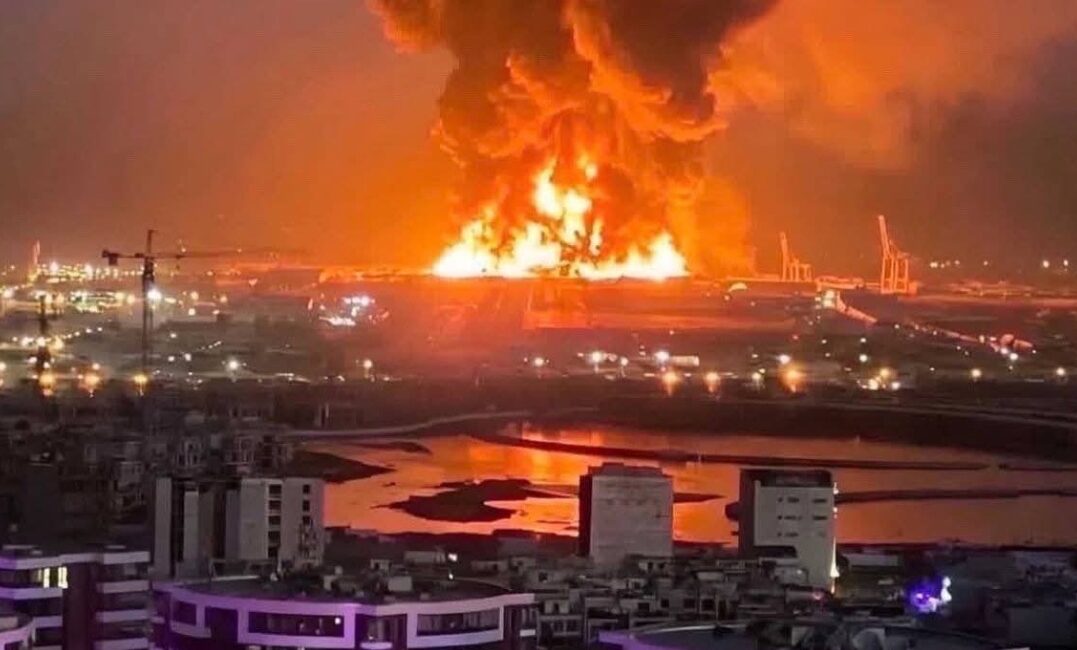 İsrail'i misket bombalı ve çoklu harp başlıklı balistik füzeleri ile