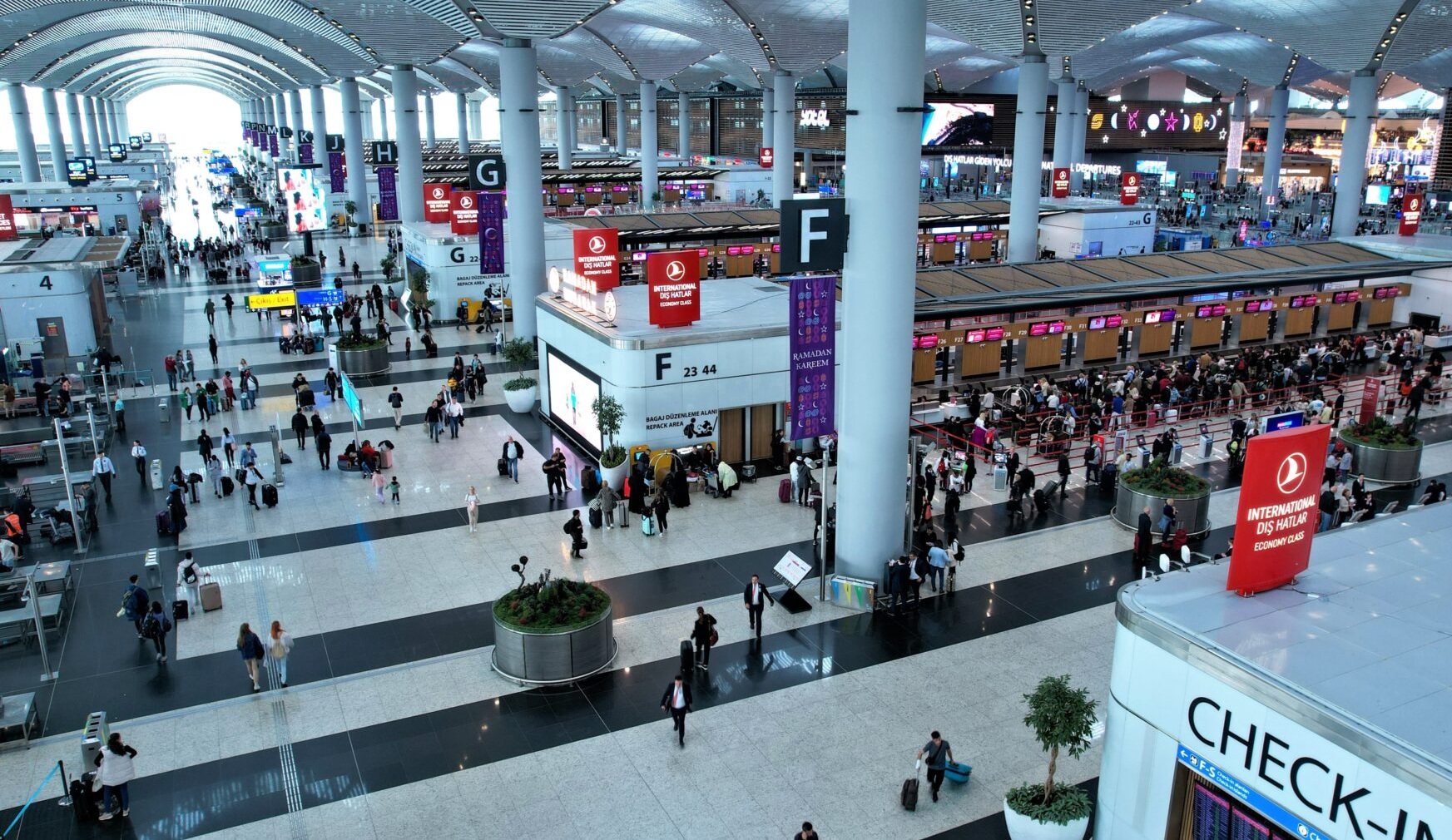 Ramazan Bayramı ve ara tatil yoğunluğuna karşı iç hatlarda ek