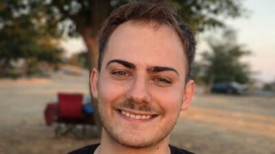 Kağıthane'de yaşayan peyzaj mimarı Ahmet Hakan Gökbulut, yaşadığı 6. katlı