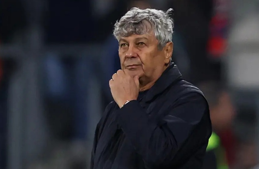 Romanya Milli Takım Teknik Direktörü Mircea Lucescu, antrenmanda fenalaşarak hastaneye