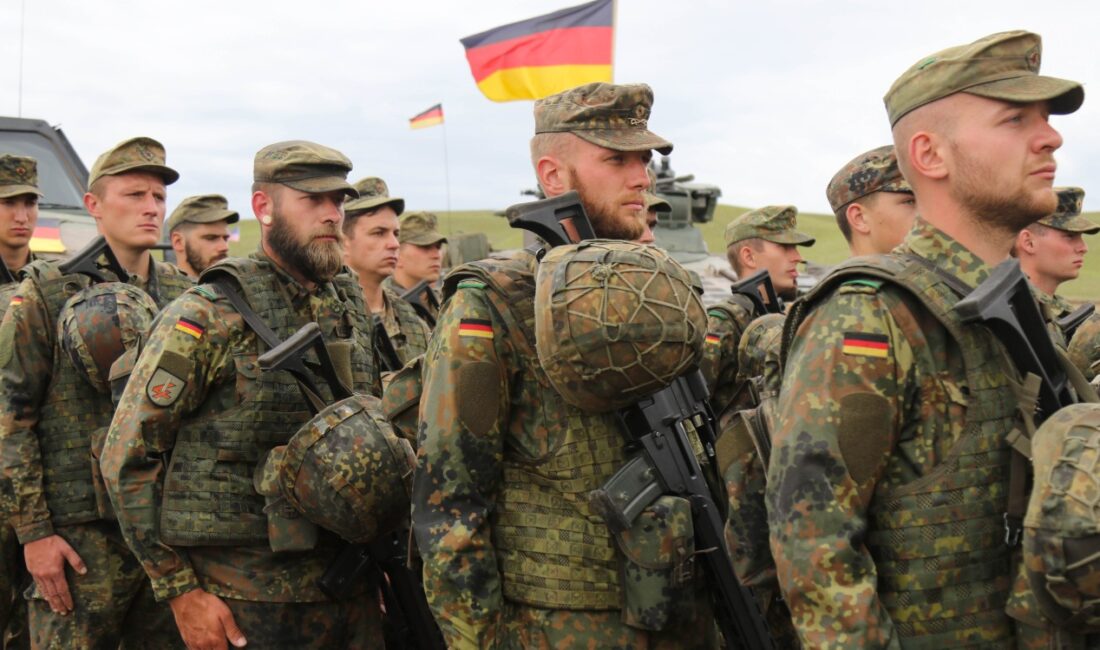 Almanya Savunma Bakanı Boris Pistorius, ülkesinin İran'ı hedef alan ABD