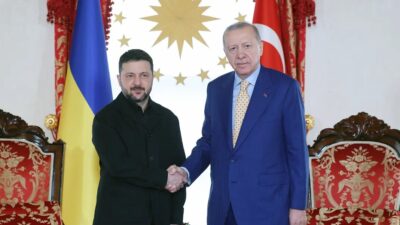 Ukrayna Devlet Başkanı Volodimir Zelenski, çalışma ziyareti kapsamında İstanbul'a geldi.