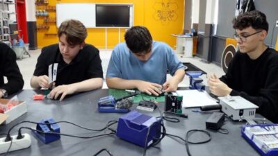 Mimar Sinan Mesleki ve Teknik Anadolu Lisesi öğrencileri, Girit’te düzenlenen