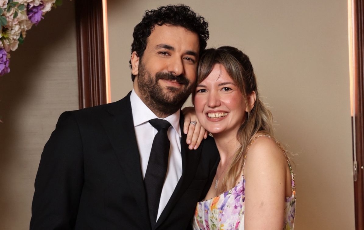 Ünlü komedyen Hasan Can Kaya, bir süredir birlikte olduğu Duygu