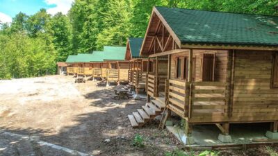 Tarım arazilerinde izin verilecek yapılar yeniden düzenlendi. Bungalov ve bağ