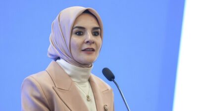 Aile ve Sosyal Hizmetler Bakanı Göktaş, koruyucu ailelerin önemi ve