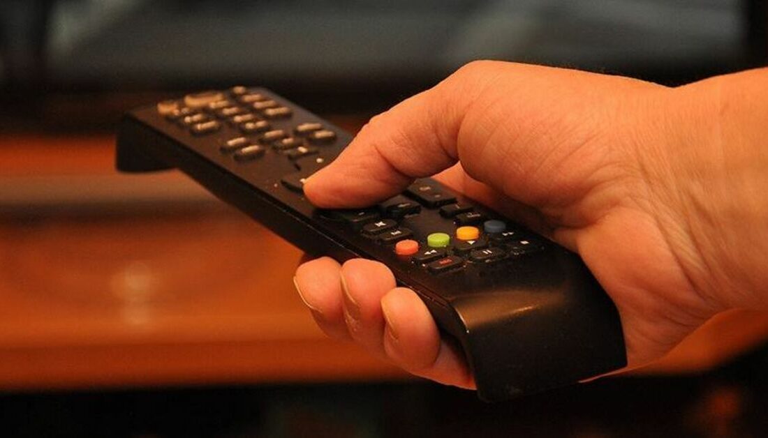 Bu akşam televizyon ekranlarında birçok yeni yapım izleyicilerle buluşacak. Hangi