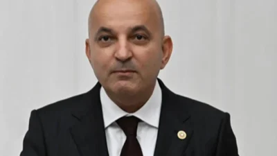 CHP Yüksek Disiplin Kurulu, dört eski il başkanı ve bir