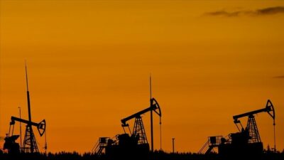 Hürmüz Boğazı'nda yaşanan gelişmeler Brent petrol fiyatını etkileyerek 75 doların