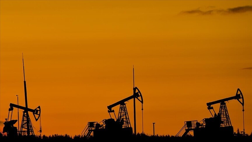 Hürmüz Boğazı'nda yaşanan gelişmeler Brent petrol fiyatını etkileyerek 75 doların