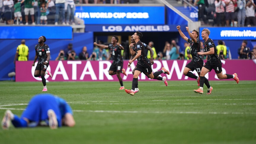 FIFA Dünya Kupası'nda ev sahibi Kanada, Güney Afrika karşısında aldığı