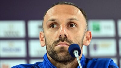 Transferi için emek verenlere teşekkür eden tecrübeli futbolcu, “Çok mutluyum.
