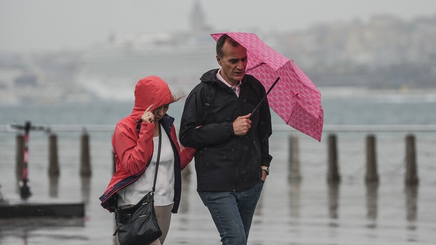 AFAD, 13 il için turuncu, 22 il için ise sarı
