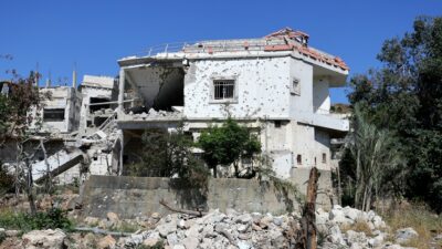 İsrail ordusunun ateşkes ilanına rağmen Lübnan'a yönelik saldırıları devam ediyor.