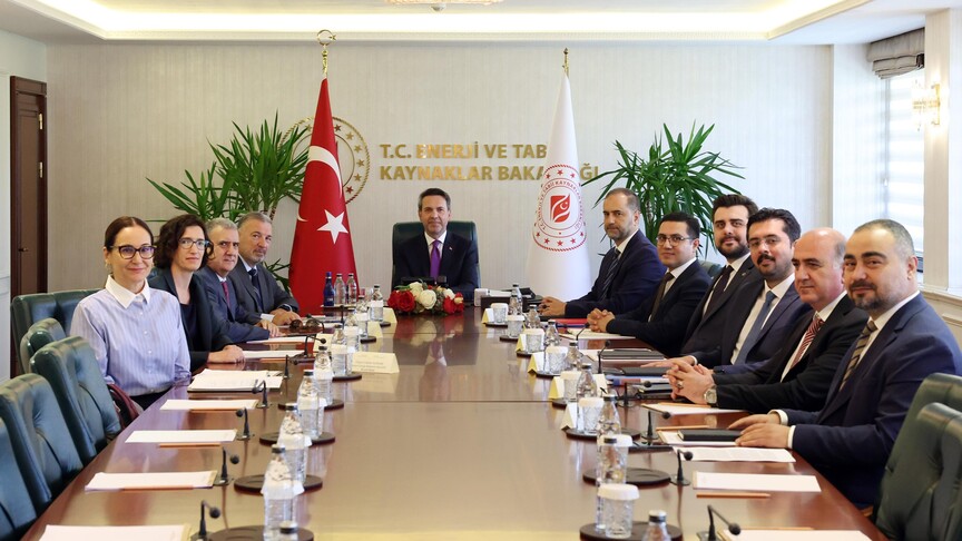 Bakan Bayraktar, Dünya Bankası'nın yeni Türkiye Ülke Direktörü Jean-Christophe Carret