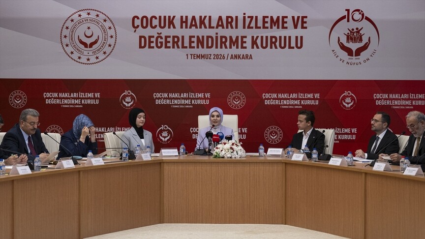 Aile ve Sosyal Hizmetler Bakanı Göktaş, çocukların mutluluğunu önceliklendiren yeni