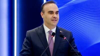 Bakan Kacır, TÜBİTAK Fen Lisesi'nin ilk mezunları için YKS başarılarını