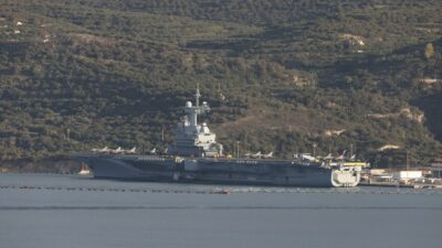 Fransa'nın gururu olan Charles de Gaulle gemisi, Orta Doğu'daki görevini