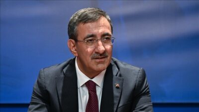 Cumhurbaşkanı Yardımcısı Cevdet Yılmaz, bağımsız bir dış politika için güçlü