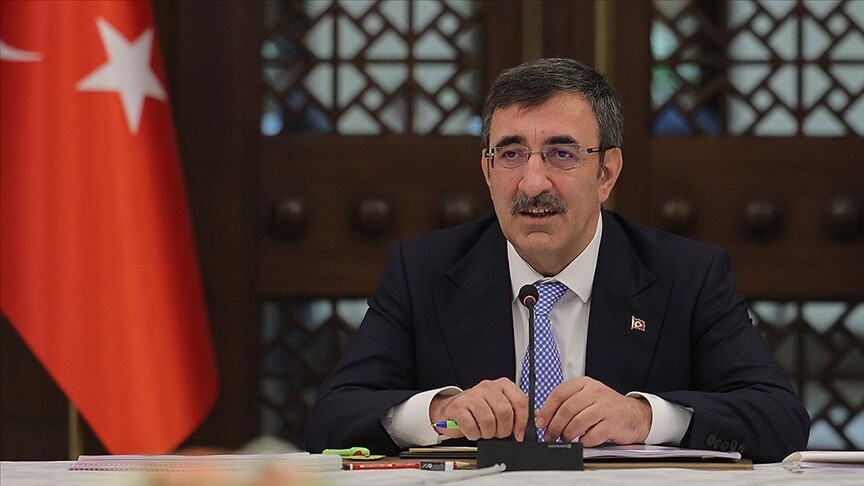 Cumhurbaşkanı Erdoğan'ın yurtdışı ziyareti sırasında Cumhurbaşkanlığı görevini Cevdet Yılmaz üstlenecek.