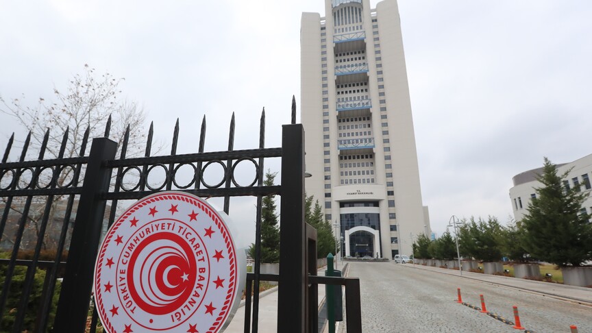 Ticaret Bakanlığı, dış ticaret mevzuatına uymayan firmalara 8,3 milyar lira