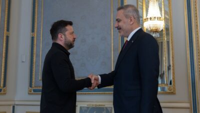 Dışişleri Bakanı Hakan Fidan, Ukrayna Devlet Başkanı Volodymyr Zelenskiy ile