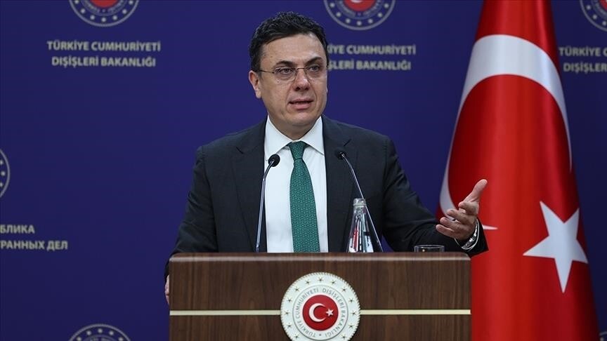 Yunanistan'ın Türk Azınlığı'na ait okulları kapatma kararı, Türkiye tarafından kınandı.