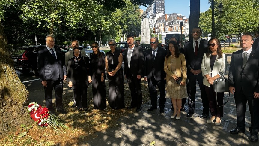 Brüksel'de düzenlenen anma etkinliği, Dursun Aksoy'un aziz hatırasını yaşatmaya yönelik