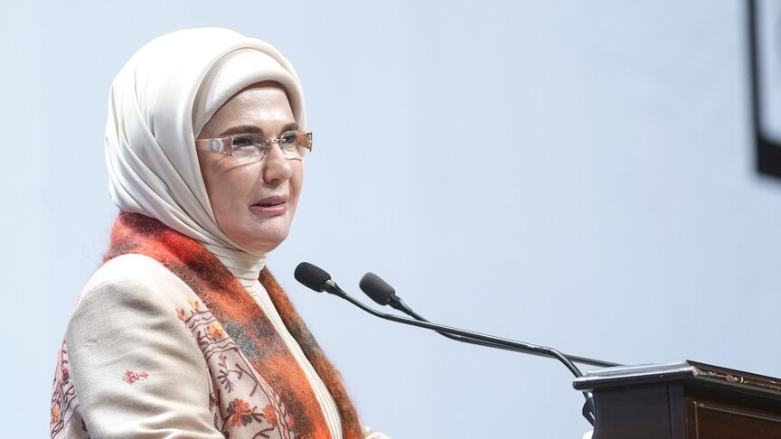 Emine Erdoğan, 15 Temmuz'un anlamını ve kahramanlarını vurguladı.