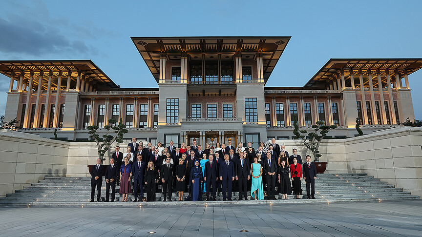 Emine Erdoğan, NATO Zirvesi'nde liderler ve eşleri için düzenlenen akşam