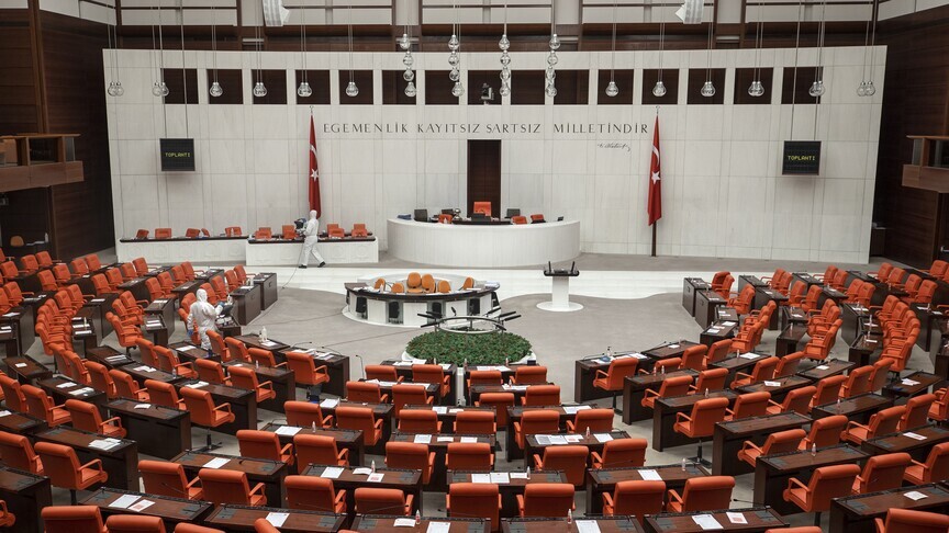 AK Parti milletvekilleri tarafından hazırlanan kanun teklifi, emeklilerin yaşam standartlarını