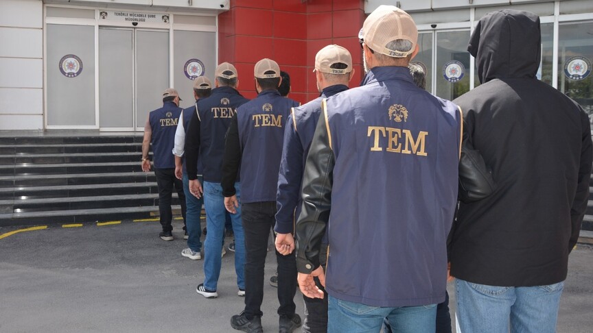 FETÖ'ye karşı yürütülen kapsamlı operasyonlar, 22 ilde eş zamanlı gerçekleştirildi