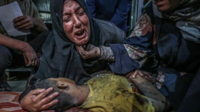 İsrail'in Gazze'deki saldırıları, masum çocukların hayatlarını karartmaya devam ediyor.