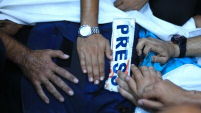 İsrail'in Gazze'deki saldırılarında hayatını kaybeden gazetecilerin hikayeleri, cesaret ve fedakarlıkla