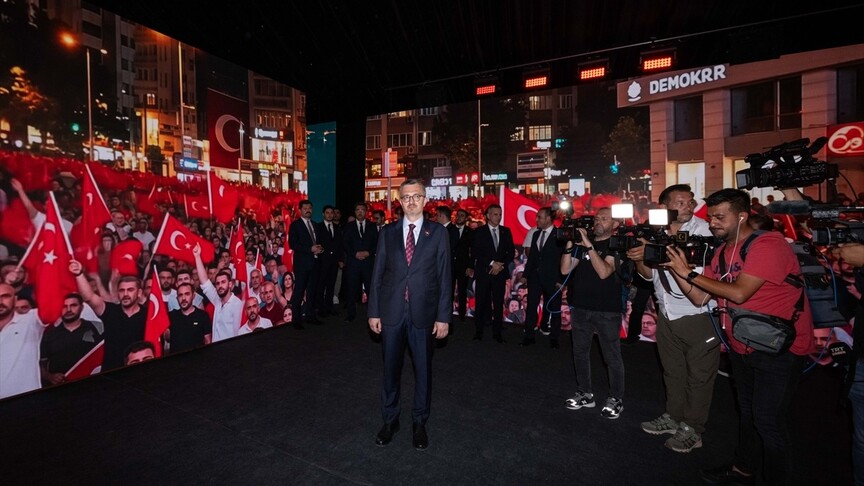 Duran, 15 Temmuz Demokrasi ve Milli Birlik Günü dolayısıyla hazırlanan