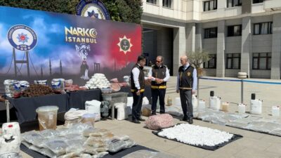 İstanbul'da gerçekleştirilen büyük ölçekli uyuşturucu operasyonunda 1 ton 163 kilogram