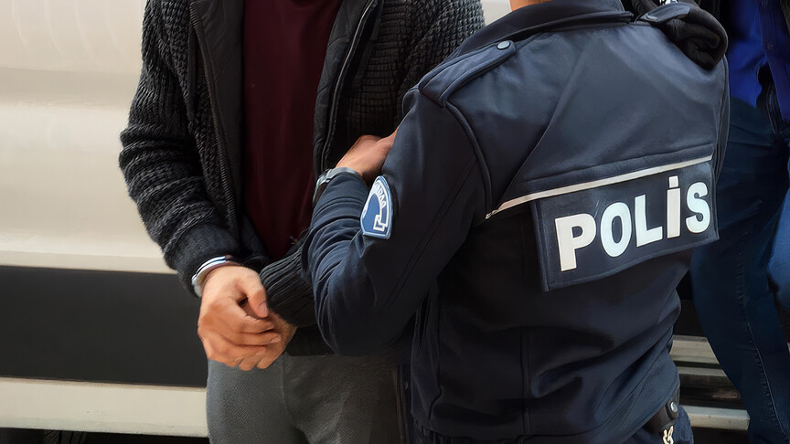İstanbul'da gerçekleştirilen yasa dışı bahis operasyonu, suç unsurlarının büyük bir