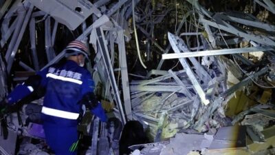 Kumamoto'da meydana gelen deprem, bölgedeki yaşamı derinden etkiledi.